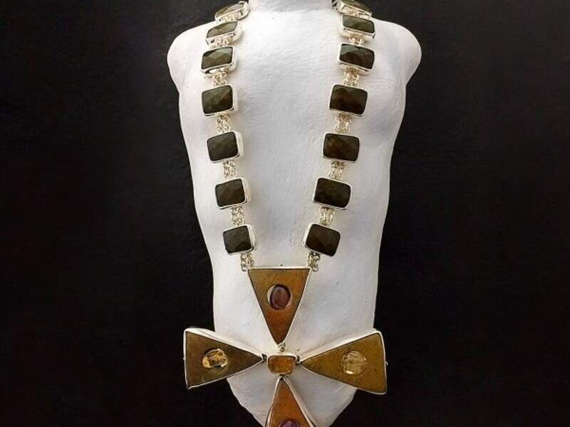 collar [cg1-lj]